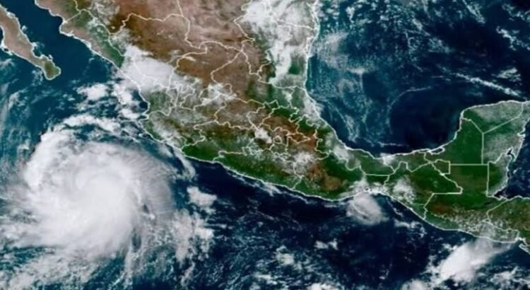 Se acerca ciclón tropical en costas de Michoacán