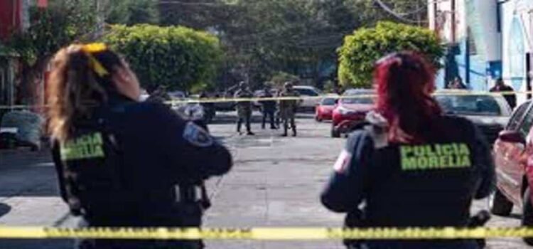 Abaten a hombre acusado de atropellar a policías afuera de secundaria de Morelia