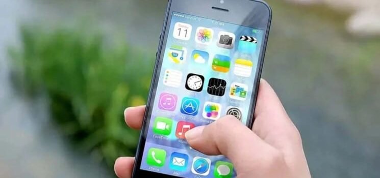 Uso prolongado de redes sociales afecta atención, memoria y emociones de los jóvenes Uso prolongado de redes sociales afecta atención, memoria y emociones de los jóvenes
