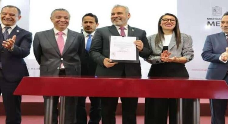 Michoacán establece política digital para combatir corrupción en trámites y servicios