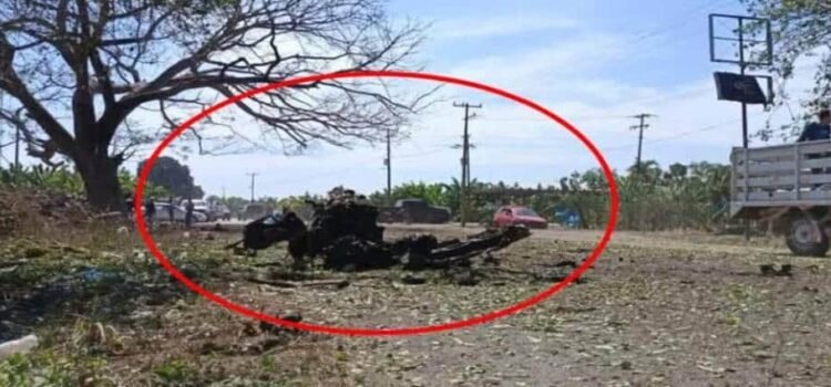 Explota coche bomba en límites de Michoacán y Colima Explota coche bomba en límites de Michoacán y Colima