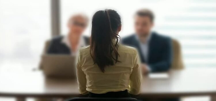 Que preguntar por hijos o matrimonio sea violencia laboral, proponen en Michoacán
