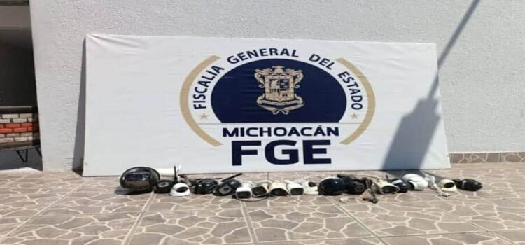 Retiran 17 cámaras ilegales en Acahuato, Apatzingán