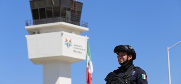 Refuerzan operativos de vigilancia en aeropuerto de Morelia