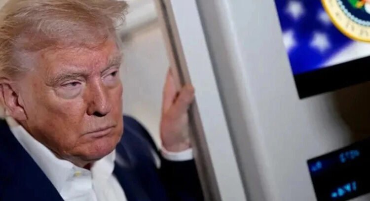 Que no tiene por qué informar al Congreso sobre posibles ataques a Venezuela